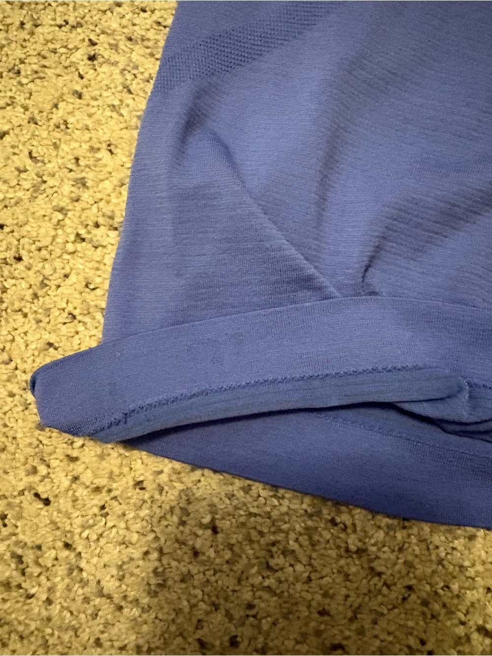 Lululemon Swiftly Tech - No Rip Tag - Picture 4 of 4